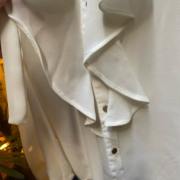 Tops. Size - M - Picture 4 of 13